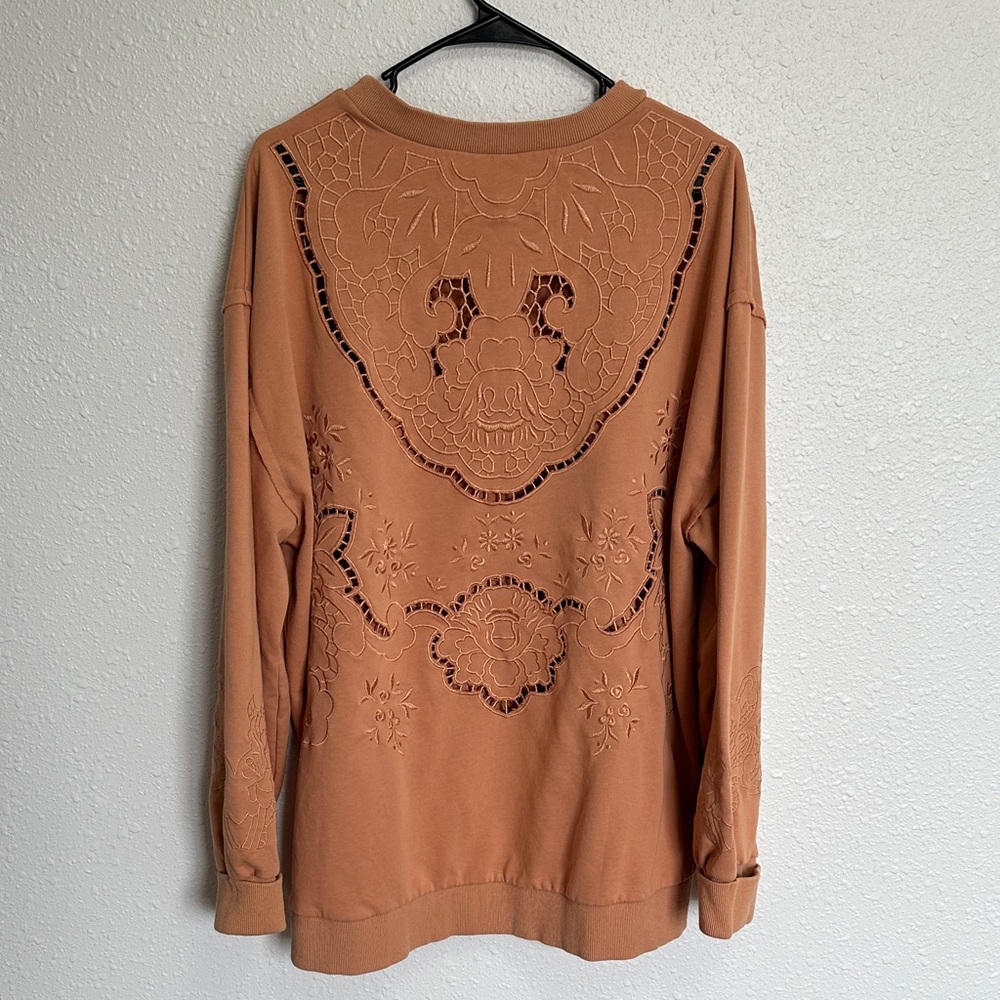 POL Women's Embroidered Design Faded Orange Brown Sweatshirt Size Large - Picture 5 of 11